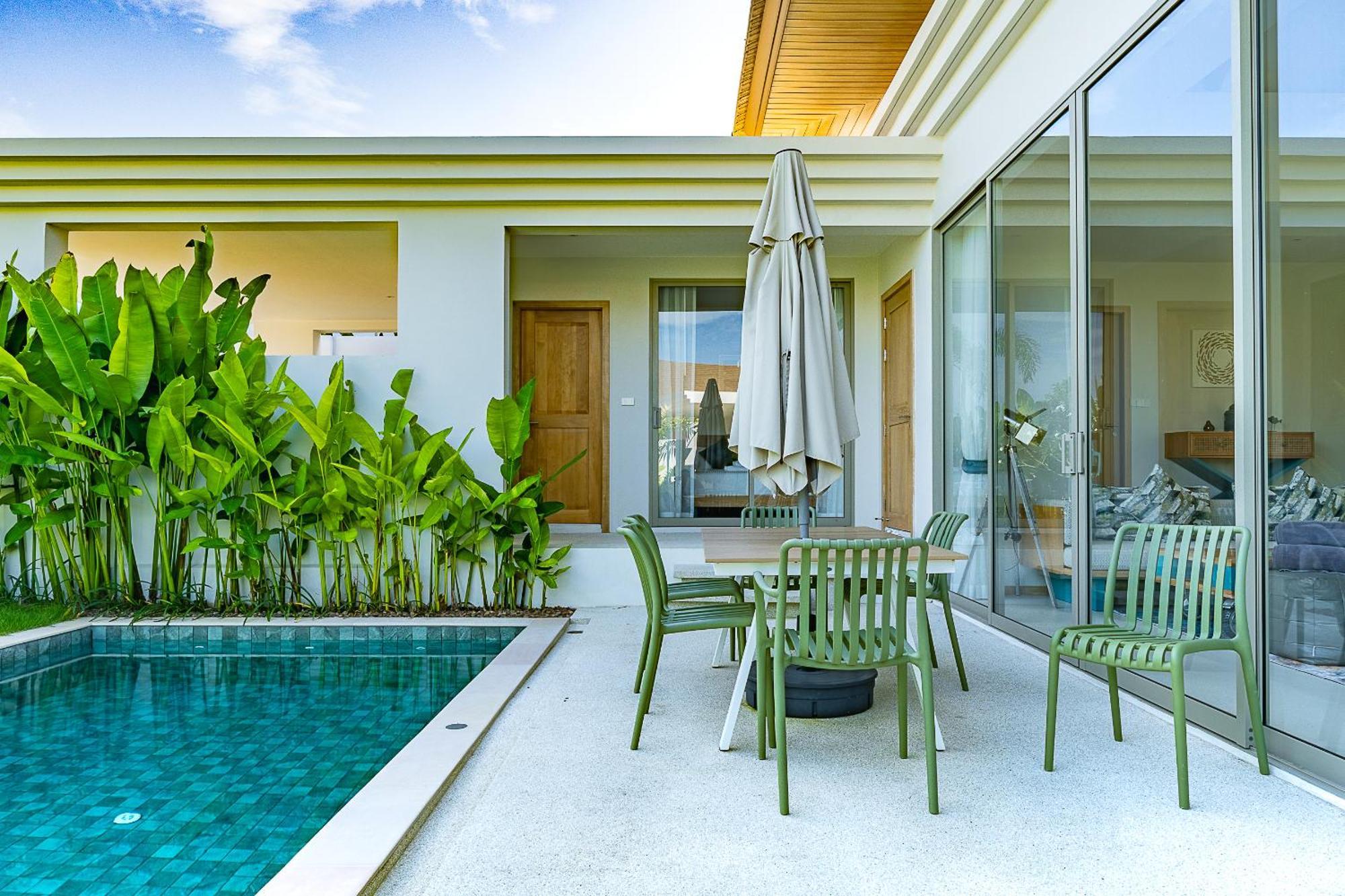 Casa Azure 8 - Brand New Villa With Private Pool And Gym With 24-7 Security - Just 15 Min To Bangtao Beach & Boat Avenue Phuket Exterior photo